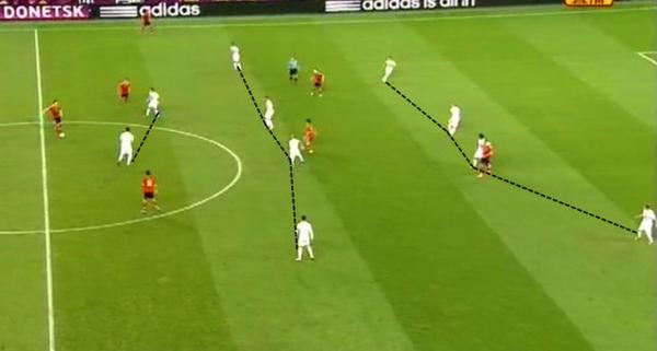 C罗巅峰对决，莎拉波娃与80激战C9分钟，战术调整胜负难料！